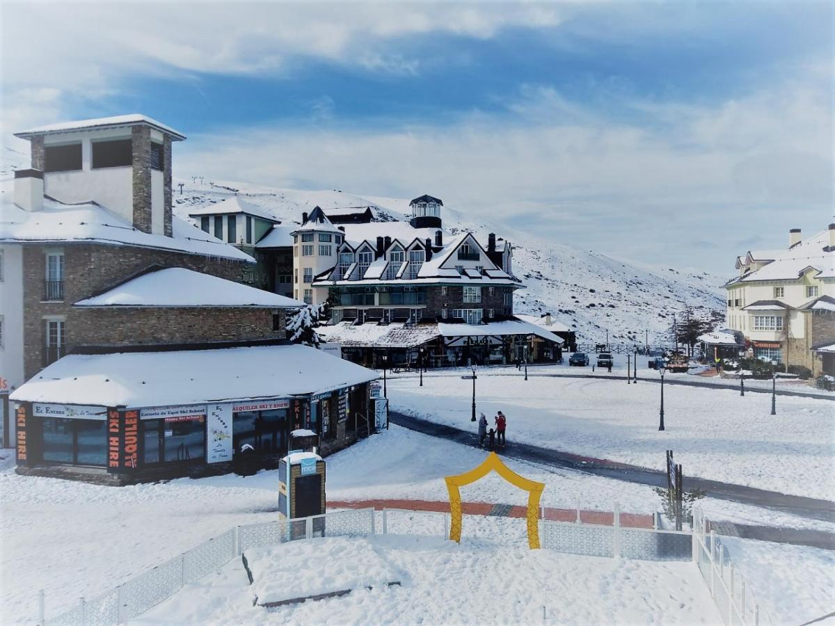 Todosierranevada Zona Baja -Plaza Principal-Junto A Los Telecabinas Sierra Nevada Bagian luar foto