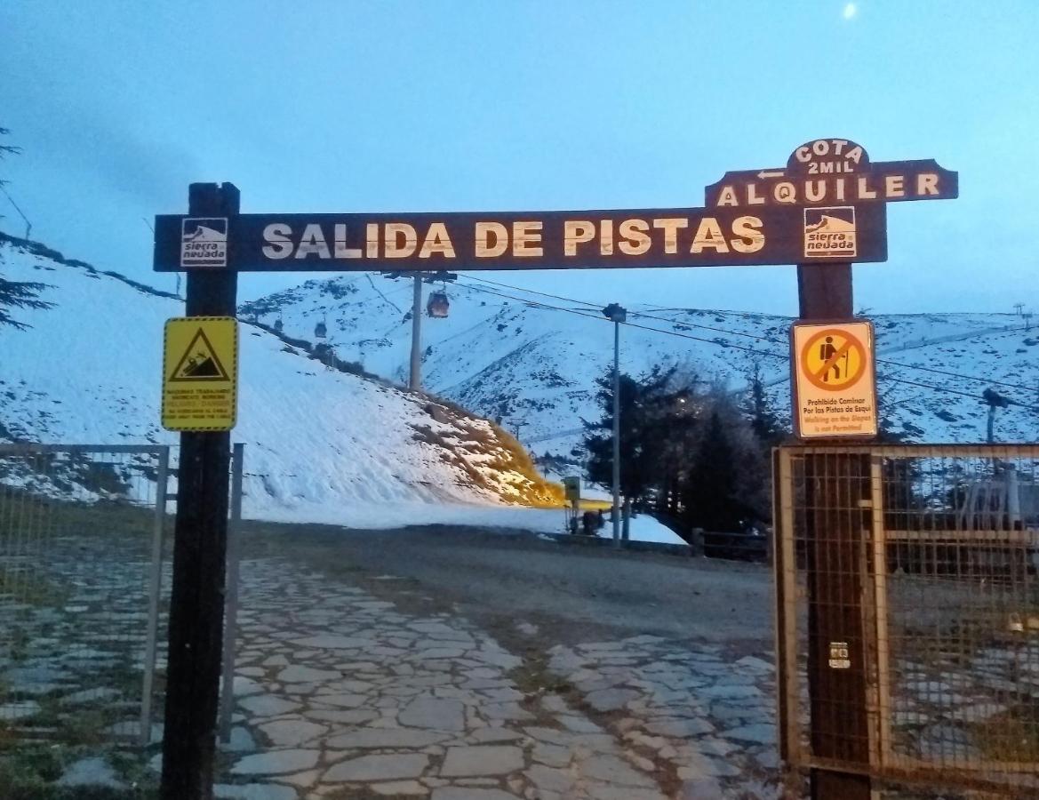 Todosierranevada Zona Baja -Plaza Principal-Junto A Los Telecabinas Sierra Nevada Bagian luar foto